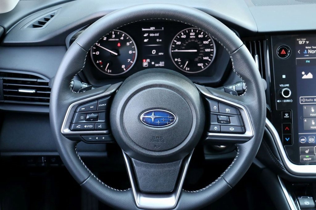 Used 2025 Subaru Outback Premium image 23