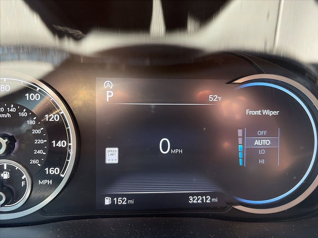 Certified 2024 Genesis GV70 2.5T w/ Advanced Package AWD/4WD image 11