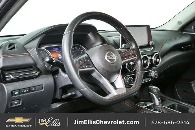 Used 2023 Nissan Sentra SR w/ SR Premium Package FWD image 4