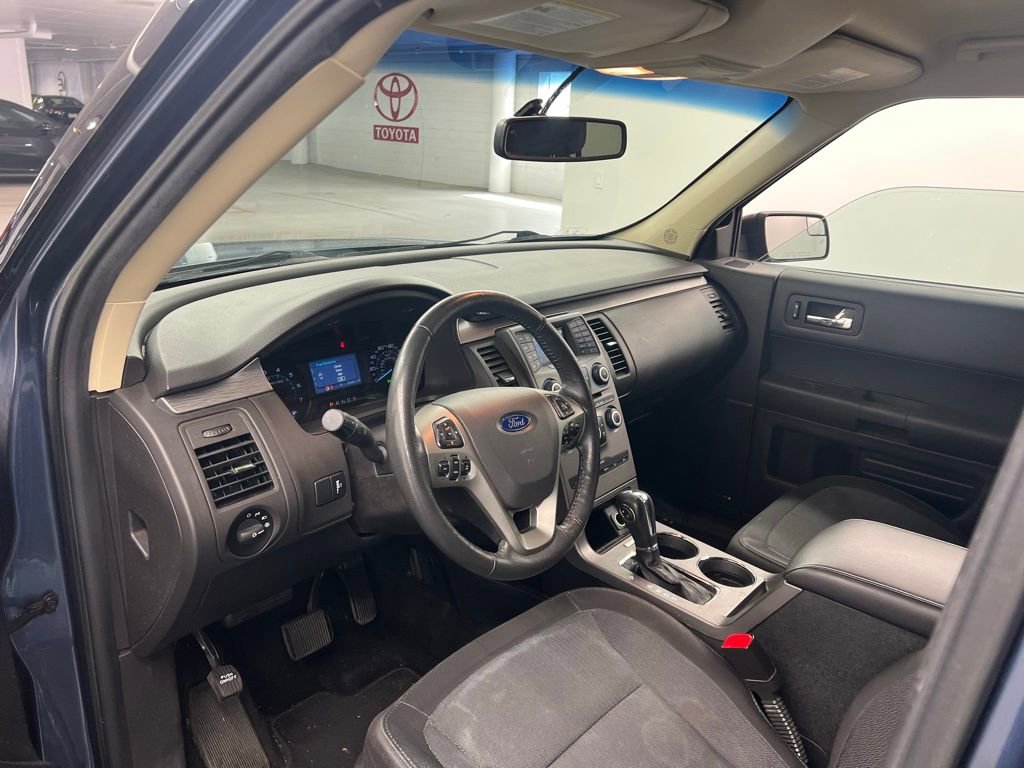 Used 2019 Ford Flex SE FWD image 7