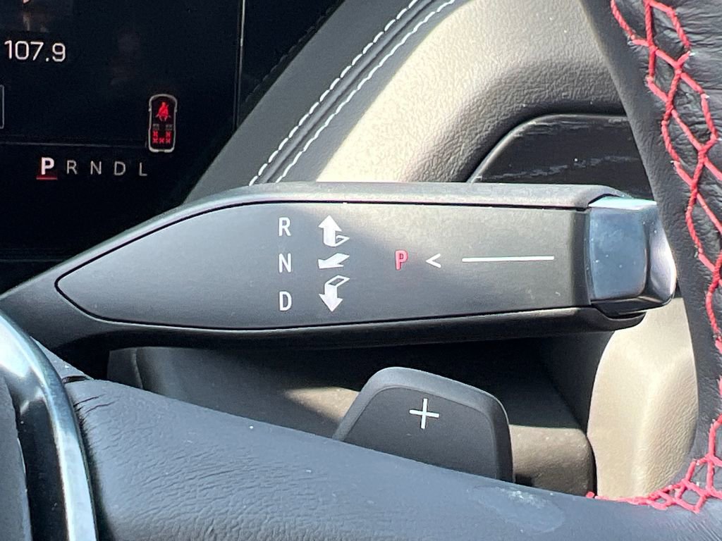 Used 2025 GMC Yukon AT4 Ultimate w/ LPO, Floor Liner Package image 33