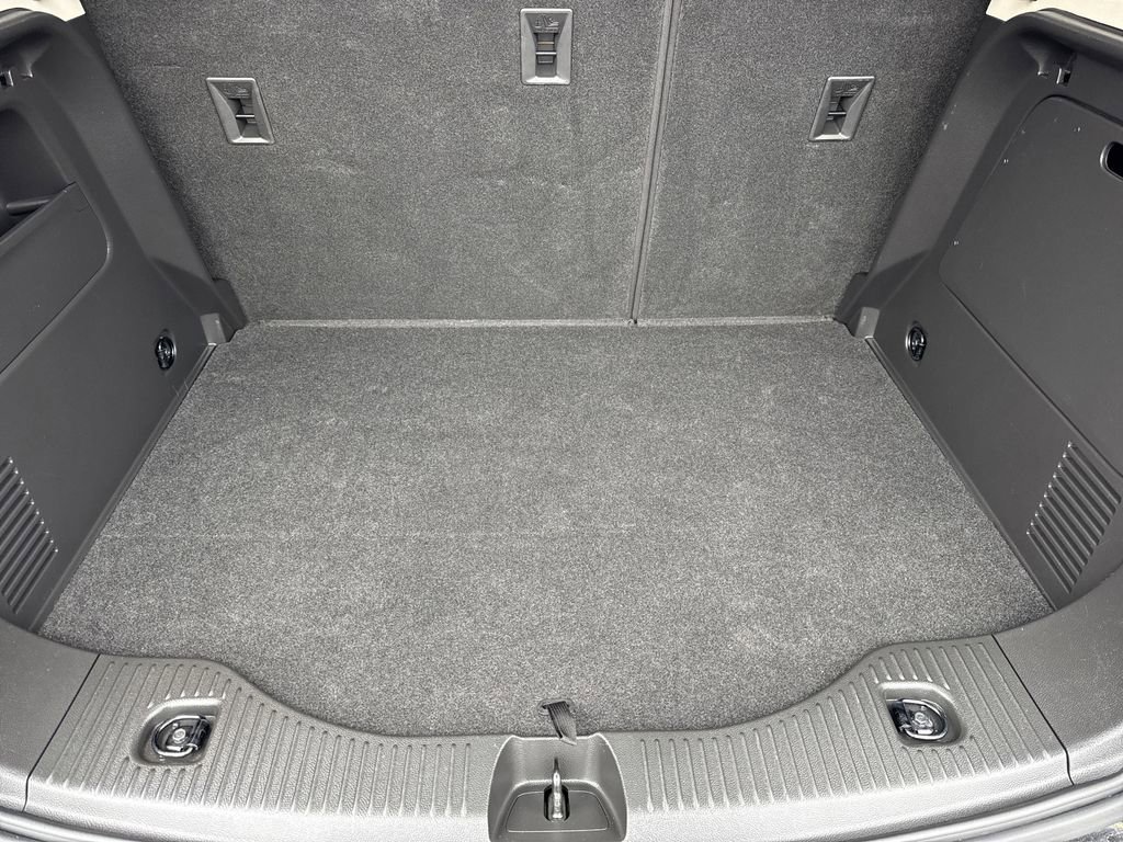 Used 2019 Buick Encore Sport Touring w/ Safety Package image 18