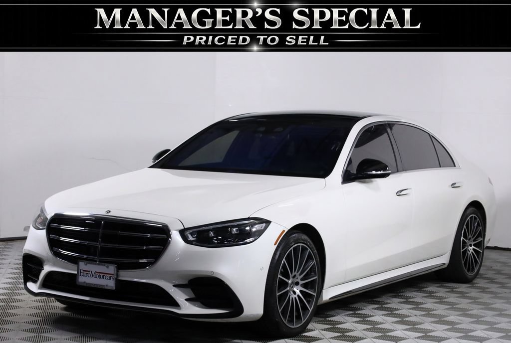 Used 2022 Mercedes-Benz S 500 4MATIC w/ AMG Line Package image 3