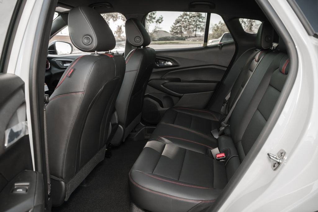 New 2026 Chevrolet Trax RS w/ Driver Confidence Package FWD image 31