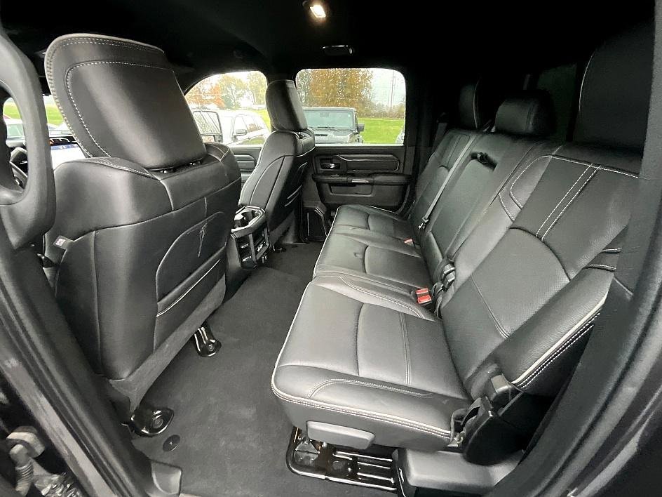 Used 2023 RAM 2500 Limited image 33