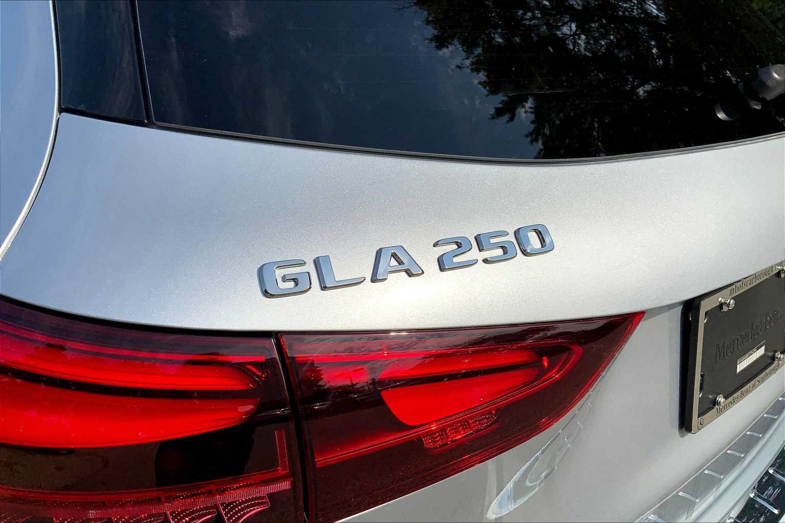 Used 2026 Mercedes-Benz GLA 250 4MATIC image 19