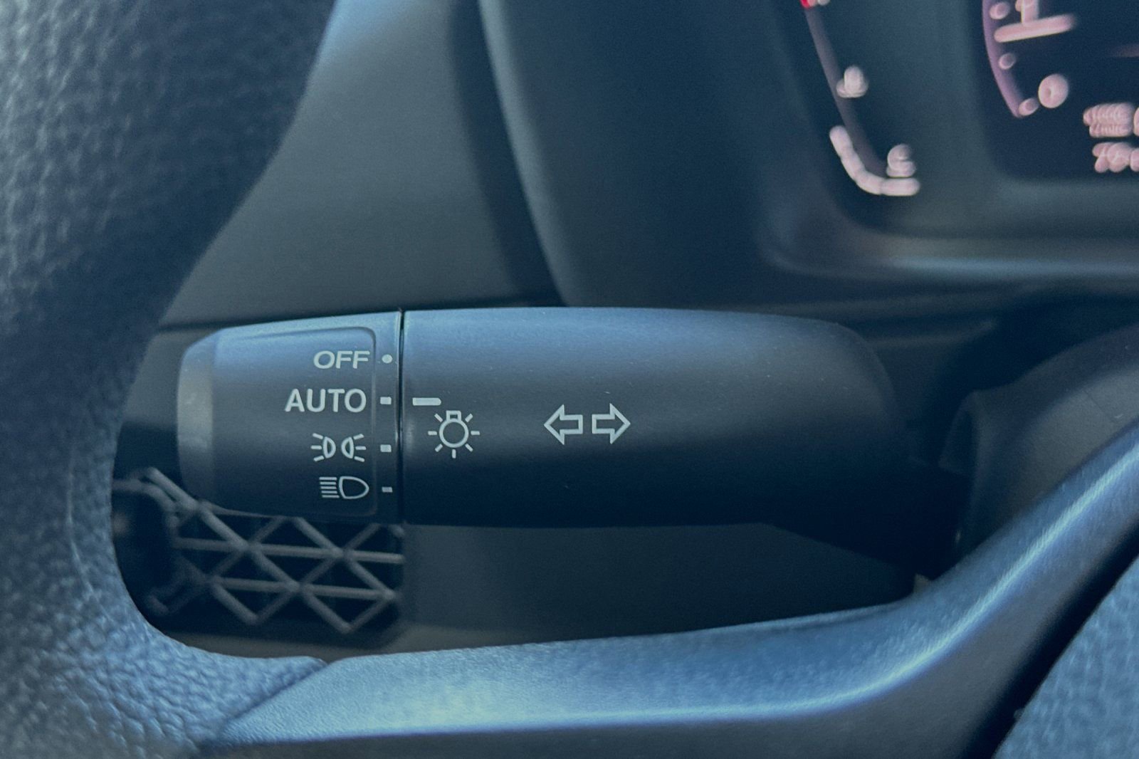 Used 2025 Honda Accord SE image 28