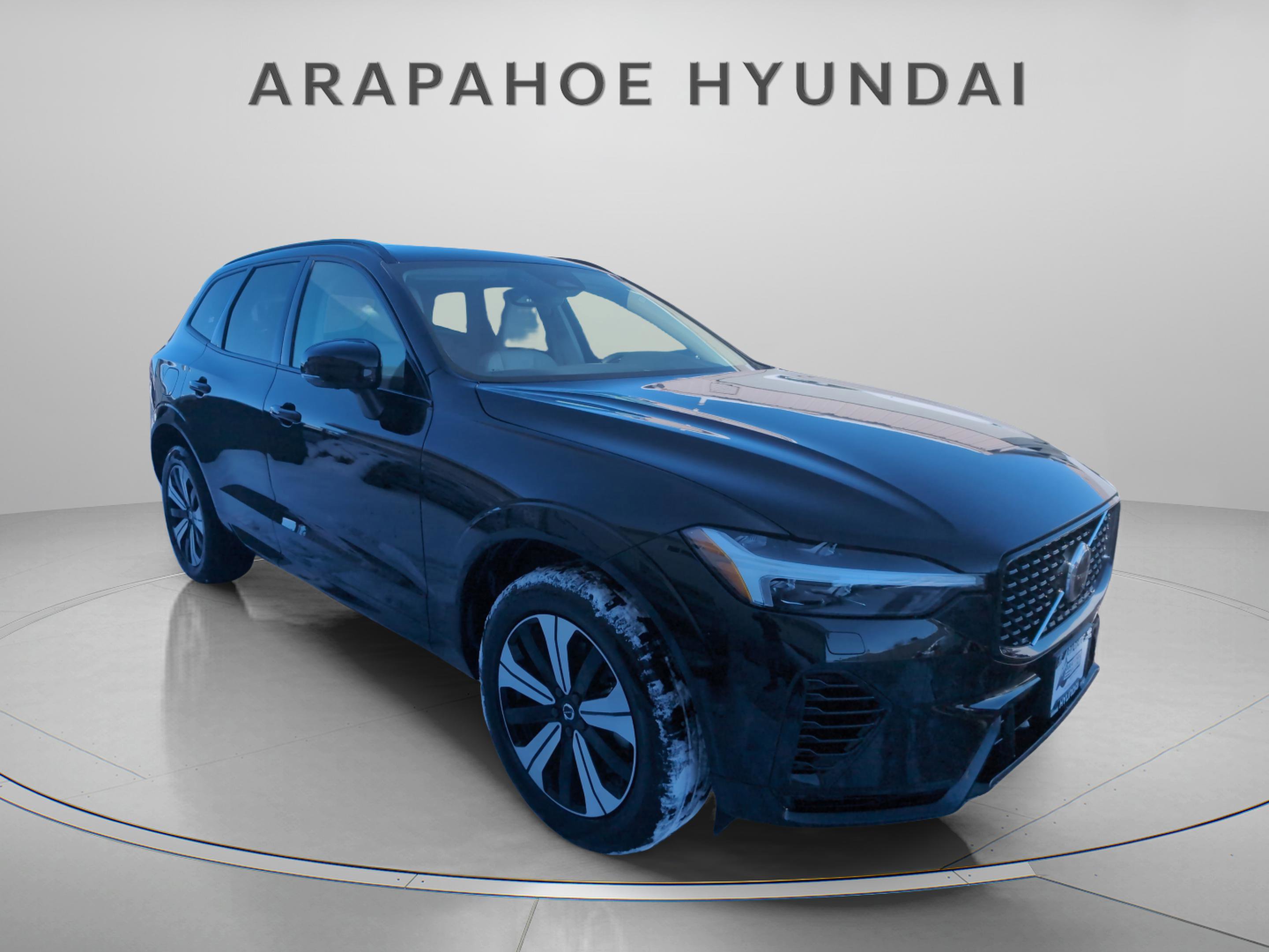 Used 2024 Volvo XC60 T8 Plus w/ Protection Package Premier image 8