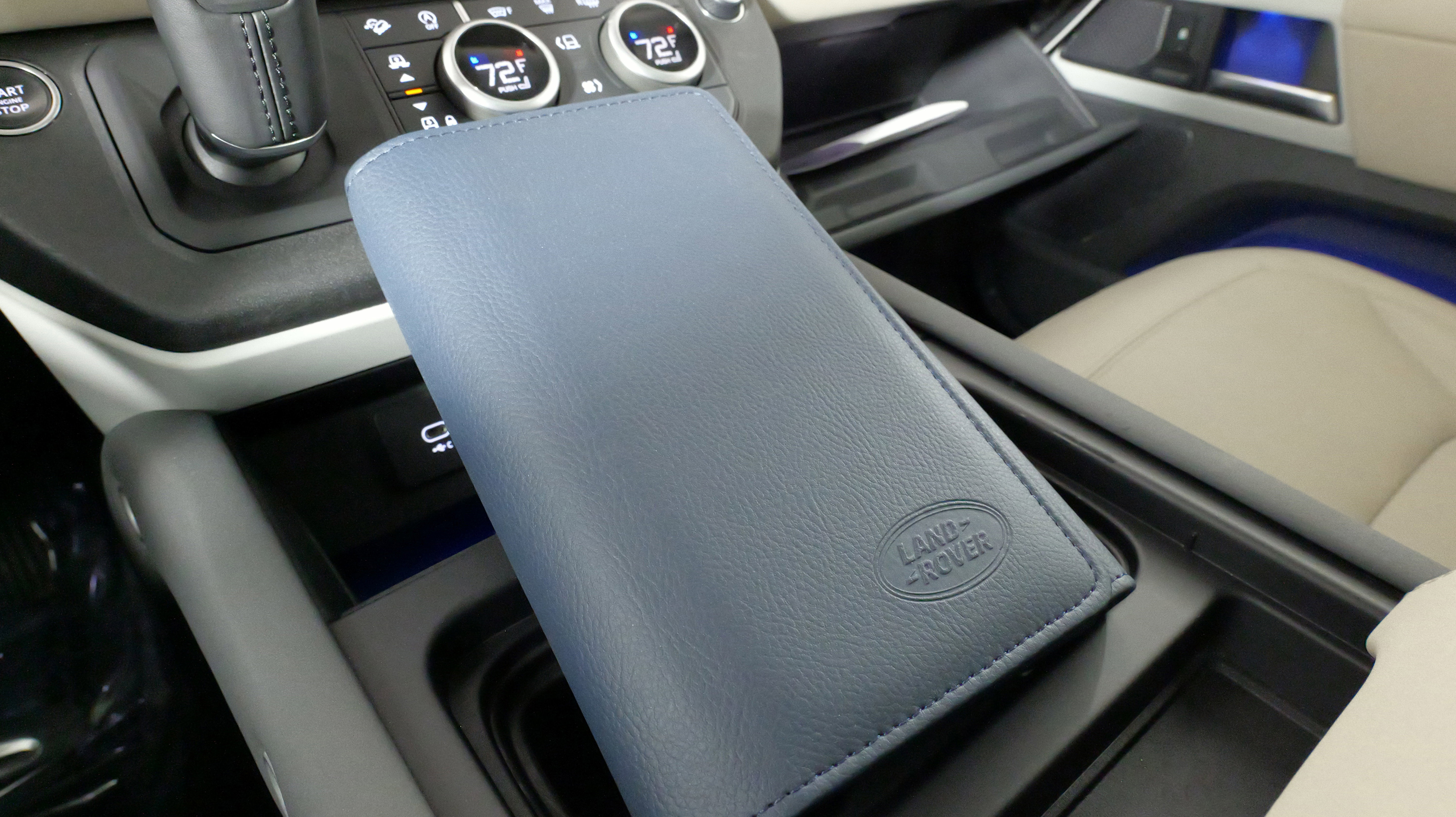 Used 2022 Land Rover Defender 110 SE image 60