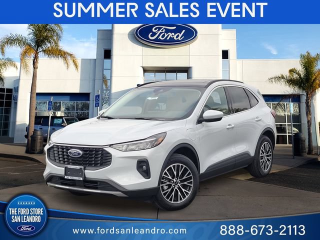 New 2025 Ford Escape SE w/ Class II Trailer Tow Package