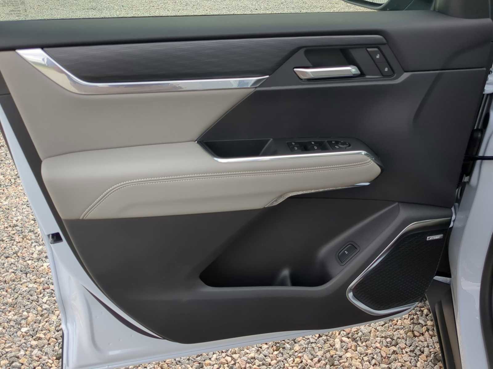 New 2026 GMC Acadia Elevation w/ Elevation Premium Package image 11