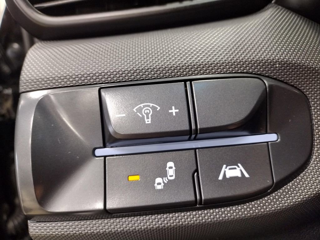 Certified 2022 Hyundai Veloster N Base image 21