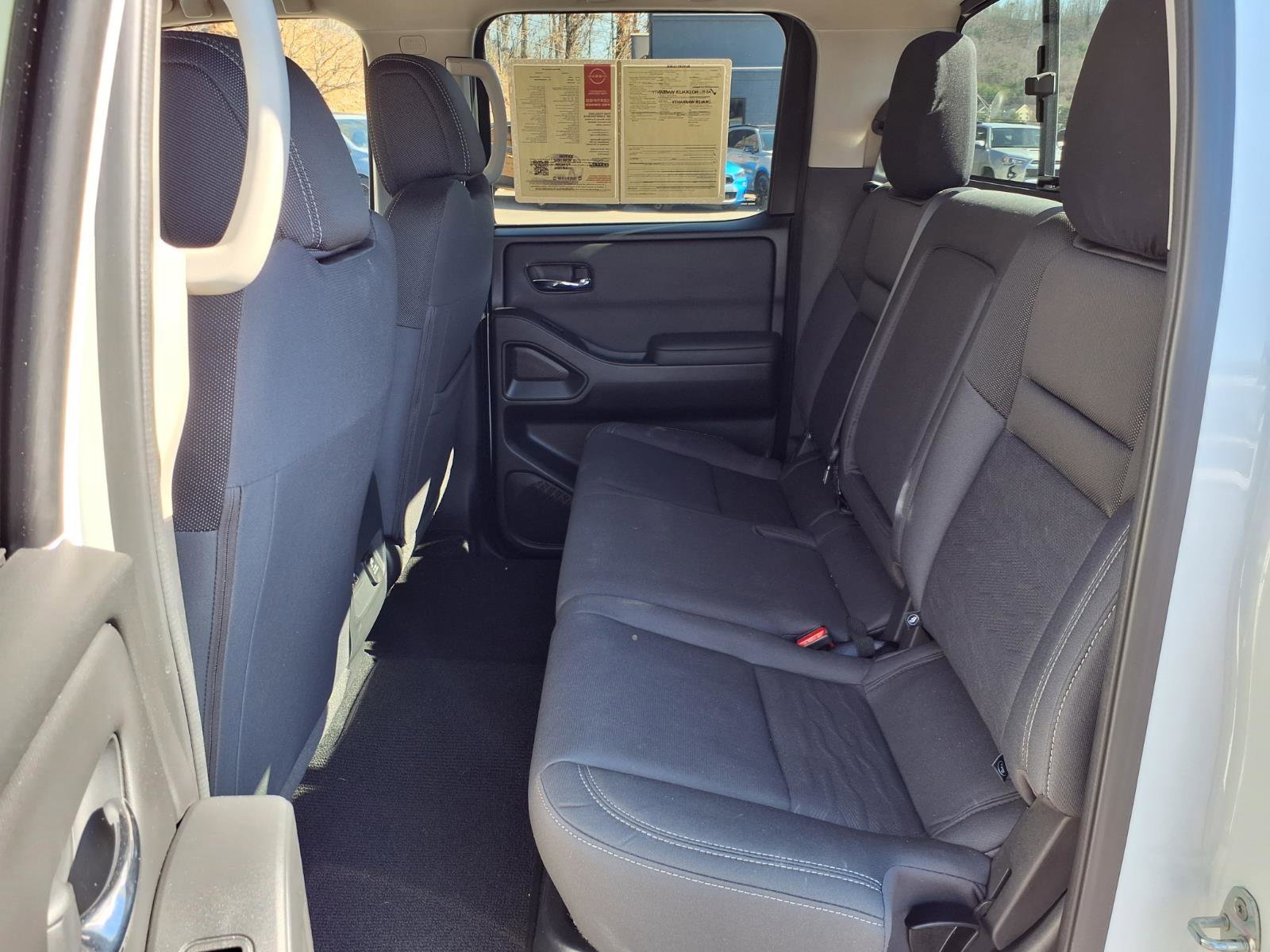 Certified 2023 Nissan Frontier SV w/ SV Convenience Package image 11