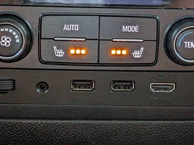 Used 2020 Chevrolet Tahoe Premier AWD/4WD image 21