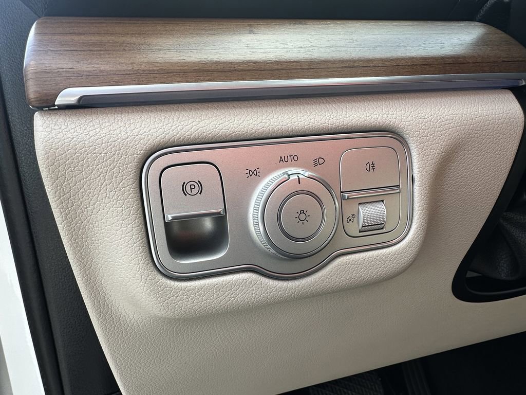 Certified 2025 Mercedes-Benz GLE 350 4MATIC image 35