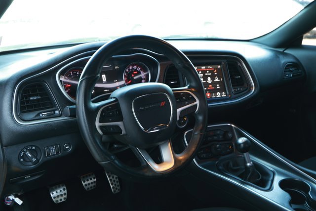 Used 2018 Dodge Challenger R/T Scat Pack image 27
