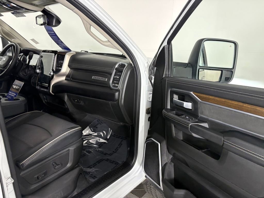 Used 2024 RAM 2500 Laramie image 34