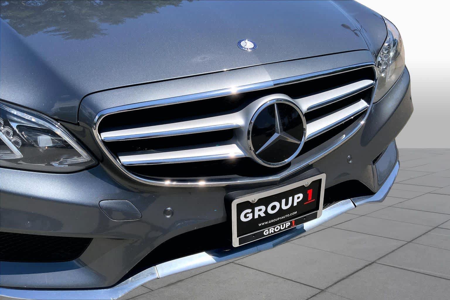 Used 2016 Mercedes-Benz E 350 4MATIC Wagon image 30