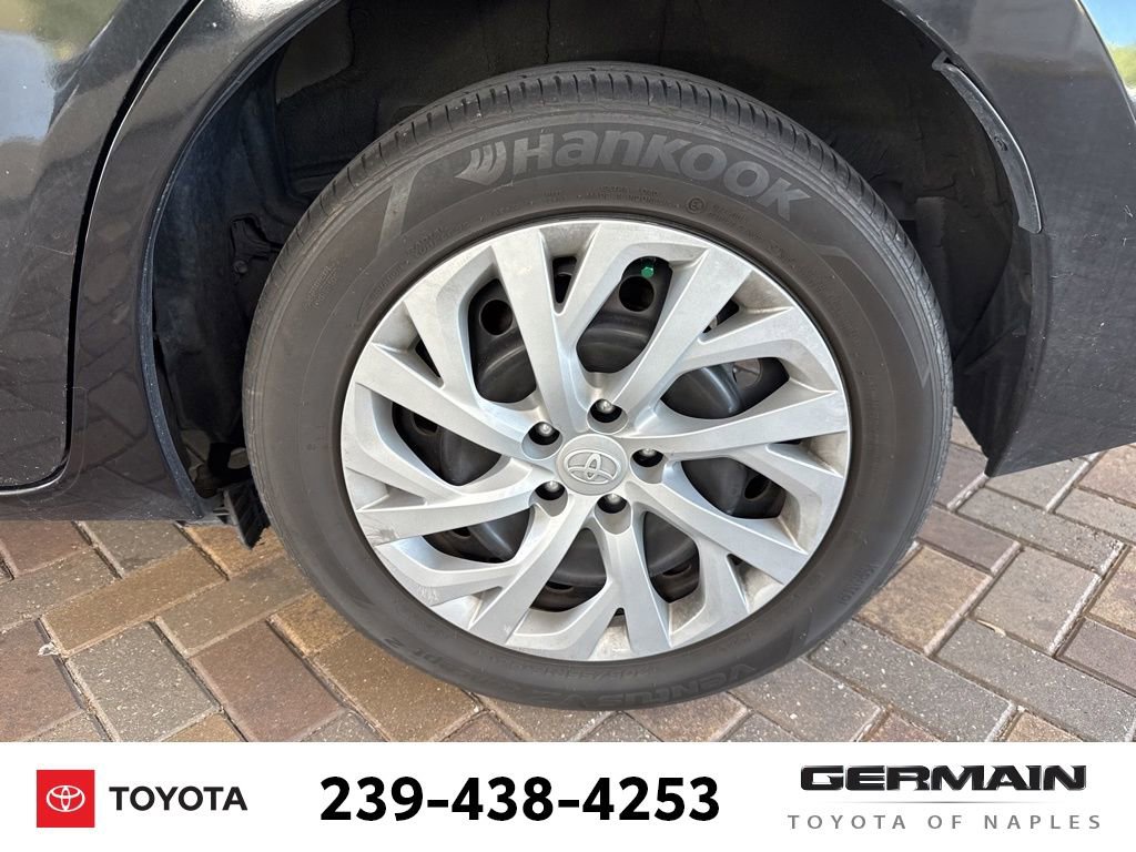 Certified 2019 Toyota Corolla LE FWD image 13