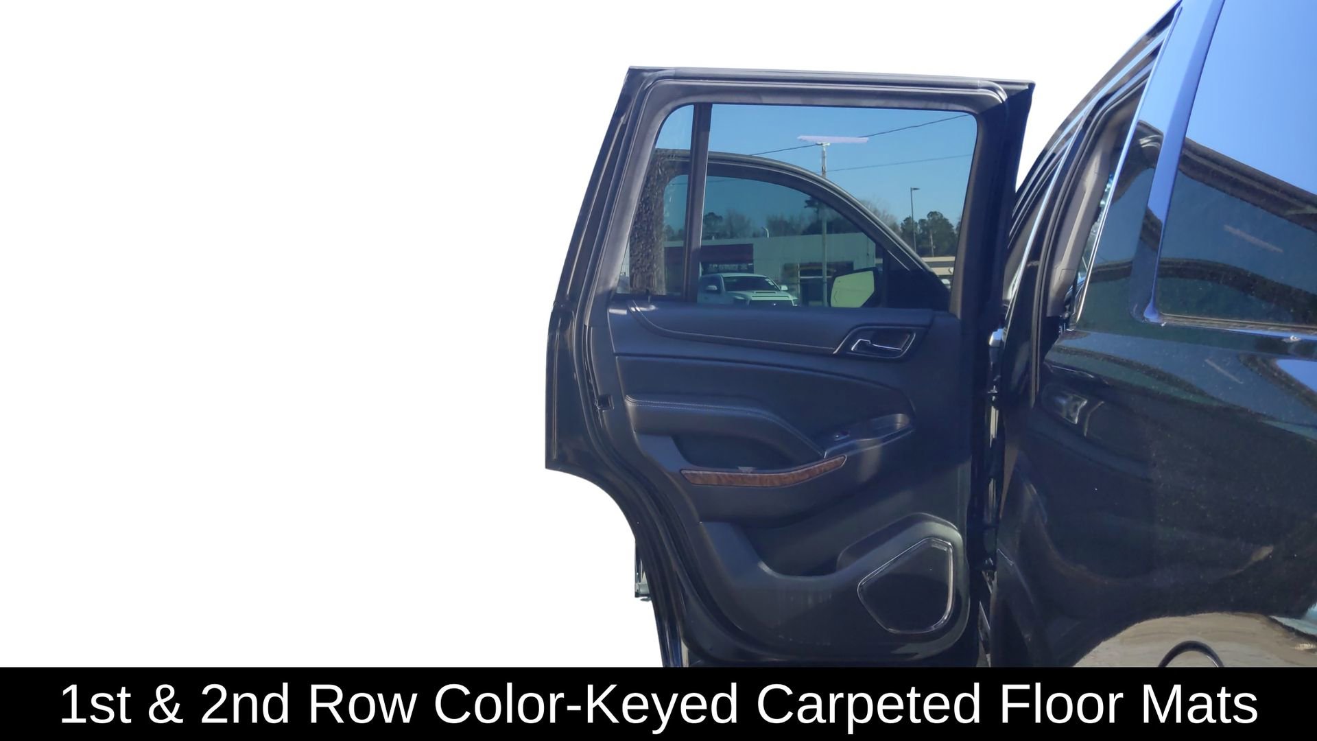 Used 2019 Chevrolet Tahoe Premier w/ Premier Plus Edition AWD/4WD image 30