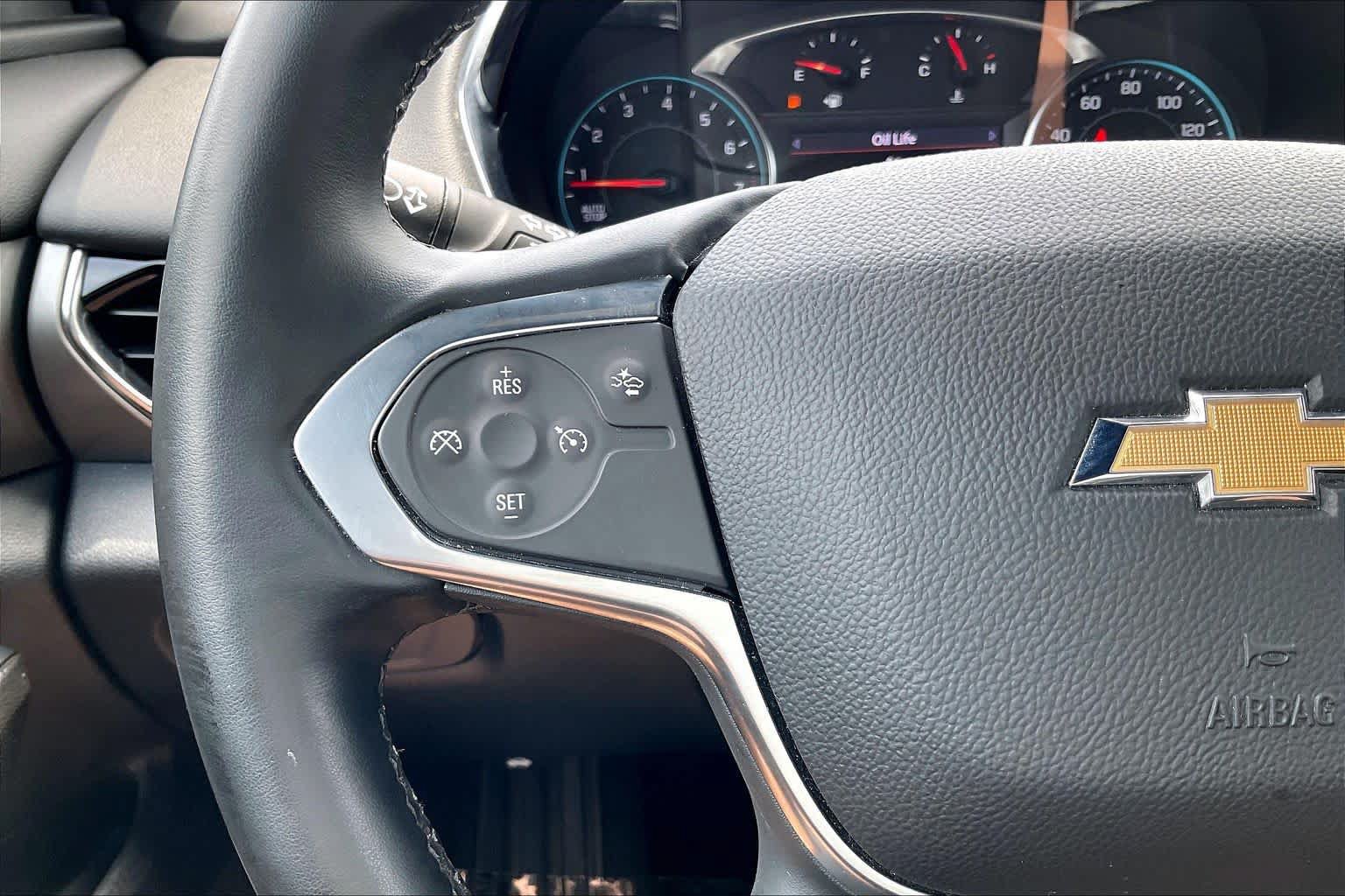 Certified 2023 Chevrolet Traverse LT FWD image 18