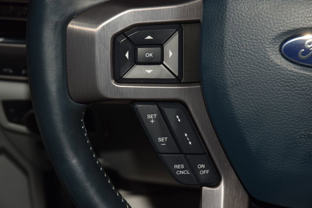 Used 2022 Ford F450 Limited image 42