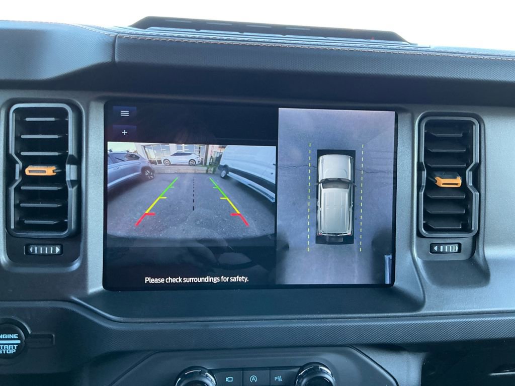 Used 2024 Ford Bronco Badlands image 18