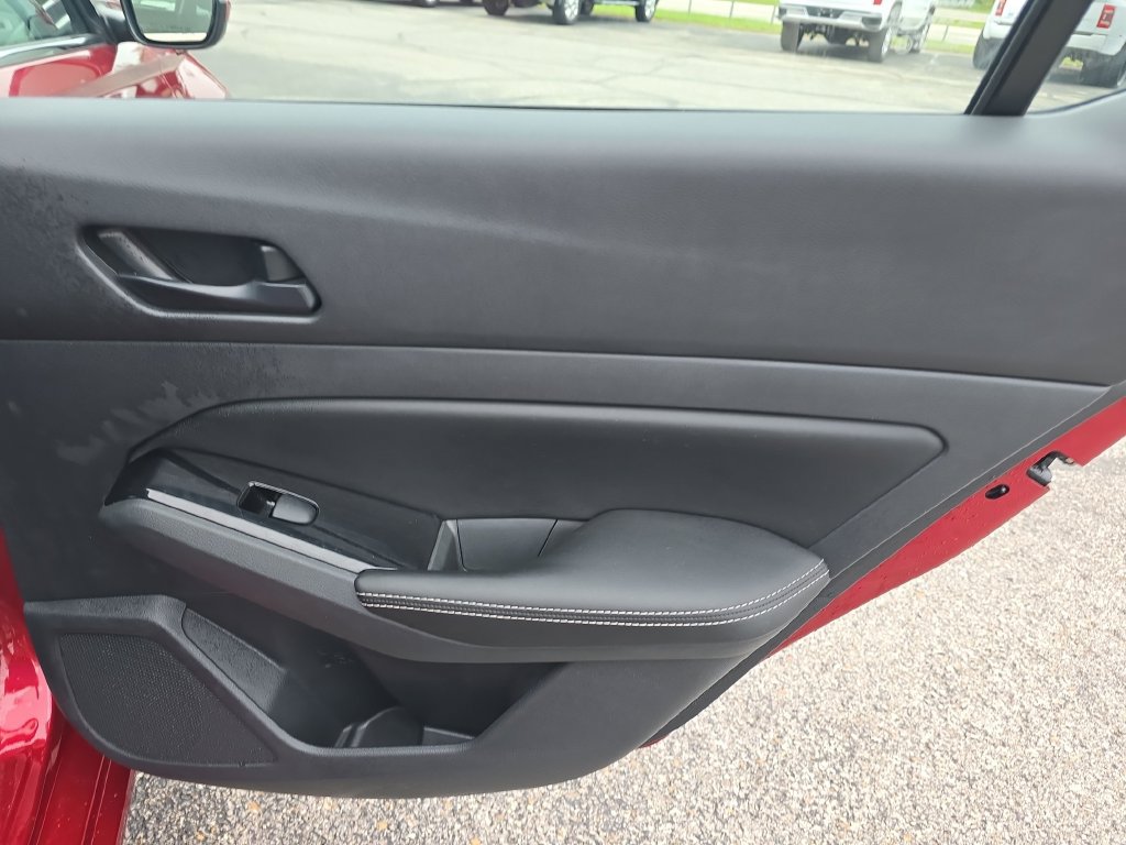 Used 2023 Nissan Altima 2.5 SV AWD/4WD image 14