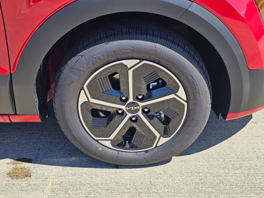 New 2026 Kia Niro LX FWD image 29