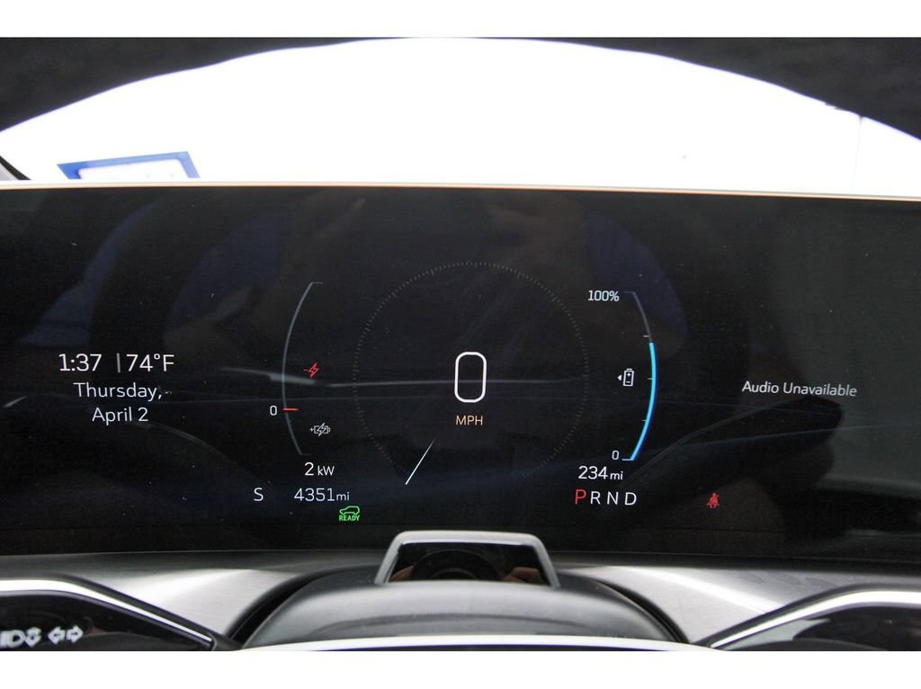 Certified 2026 Cadillac Vistiq Luxury image 14