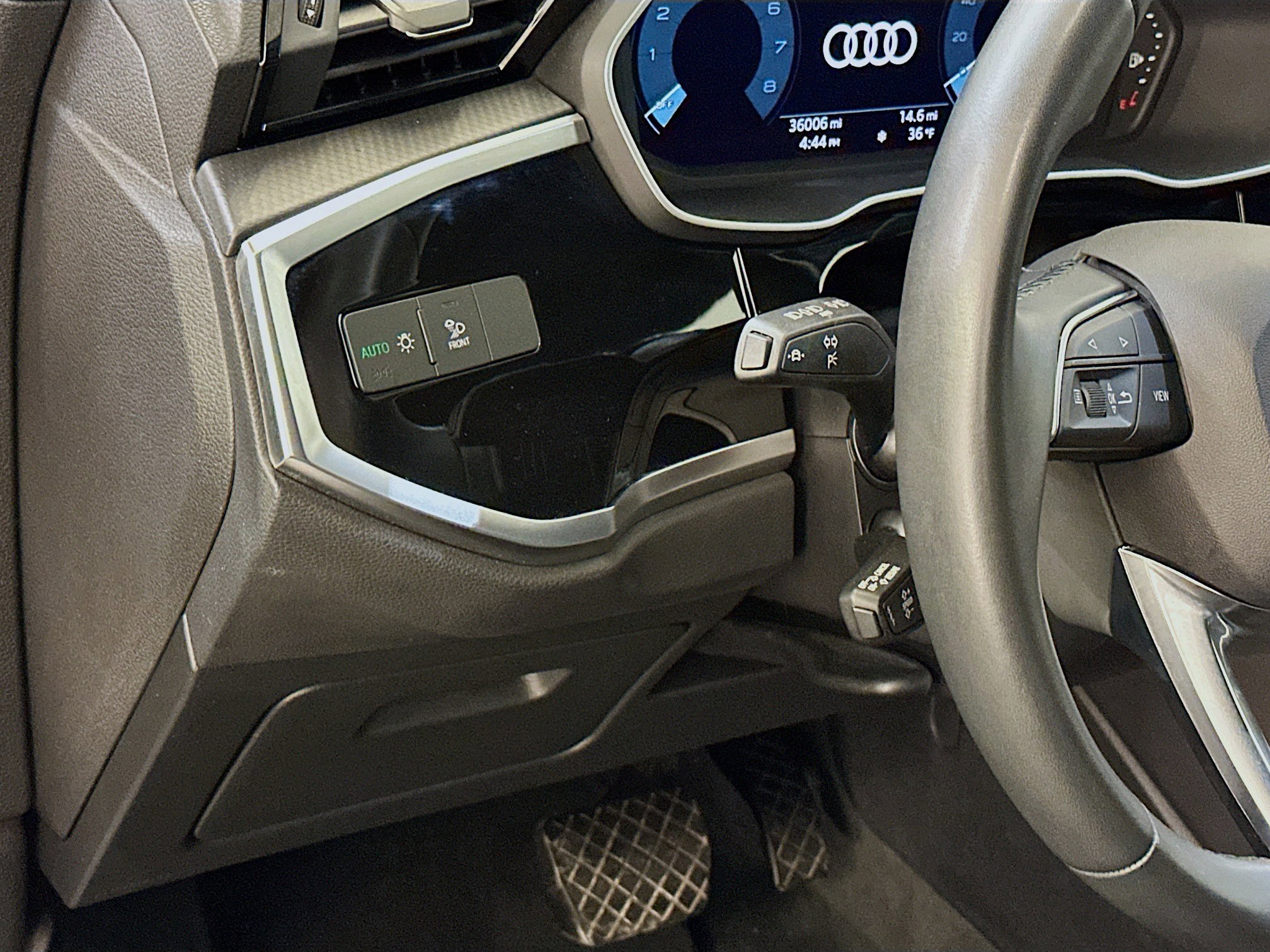 Used 2025 Audi Q3 2.0T Premium image 17