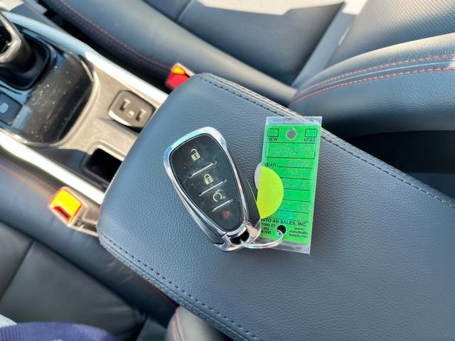 Used 2020 Chevrolet Bolt Premier w/ Infotainment Package image 50