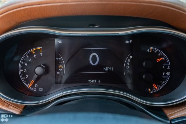 Used 2015 Jeep Grand Cherokee Summit w/ Platinum Series Group AWD/4WD image 25