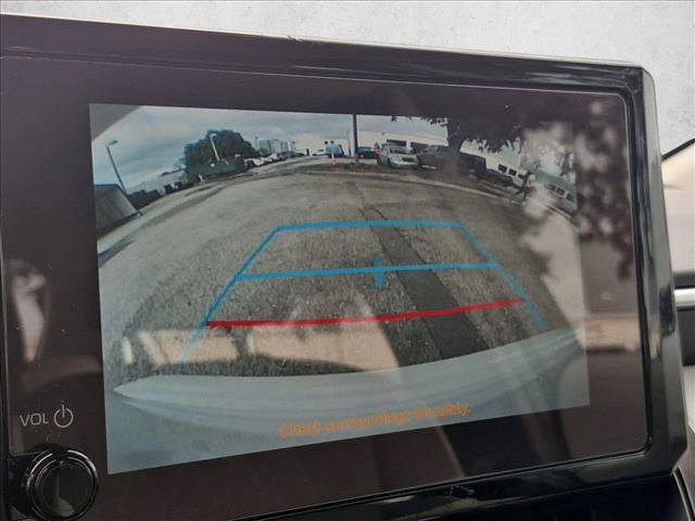 Used 2025 Toyota Corolla LE FWD image 12
