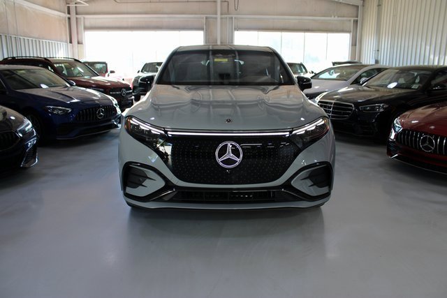 Used 2024 Mercedes-Benz EQS 450+ 4MATIC SUV w/ AMG Line Exterior Package image 43
