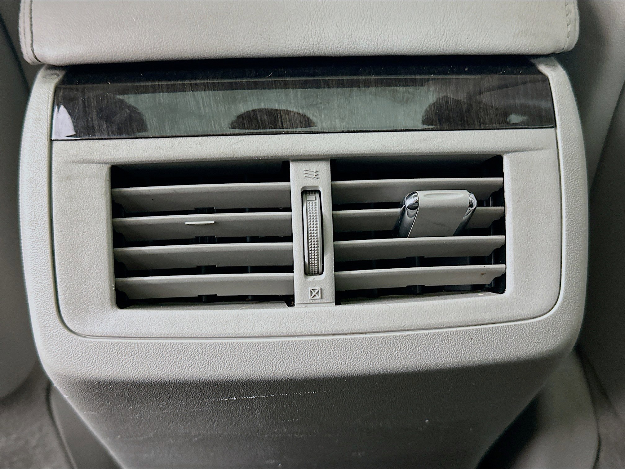 Used 2013 Toyota Venza Limited image 28