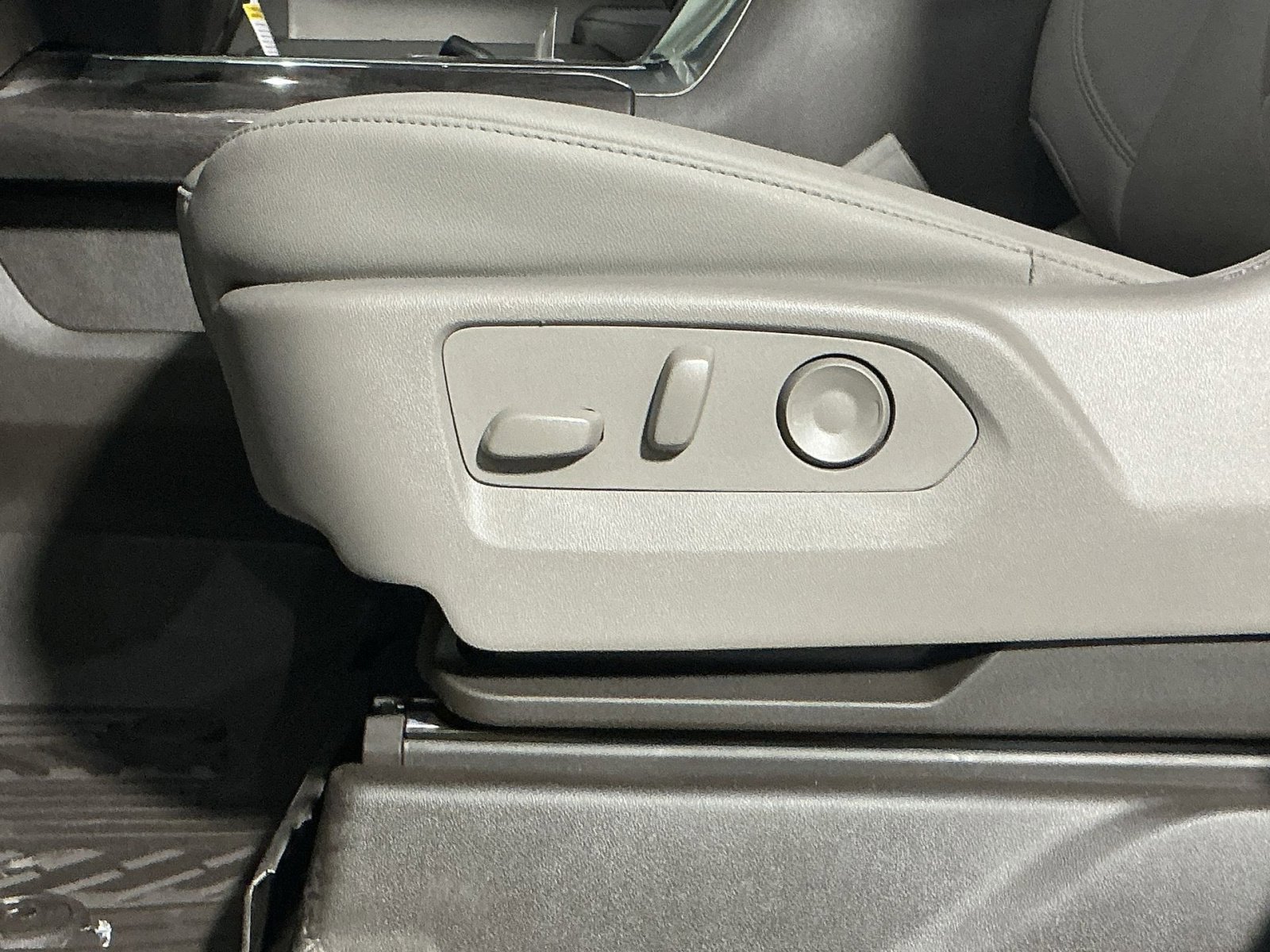 New 2026 Chevrolet Silverado 2500 LTZ w/ LTZ Premium Package image 22