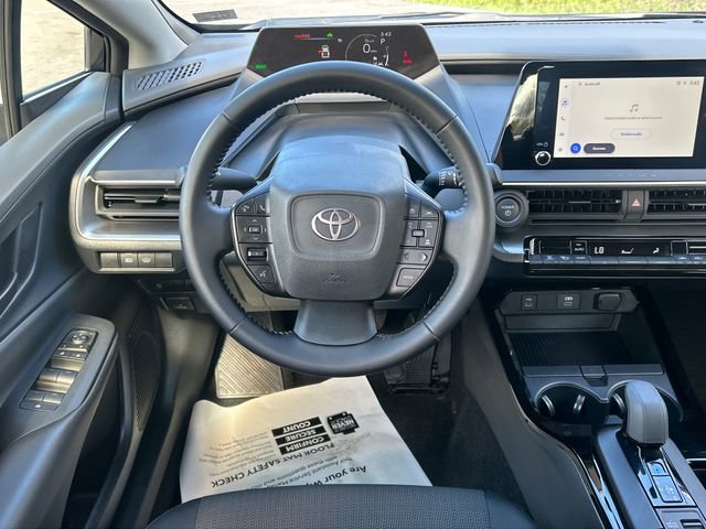 Used 2026 Toyota Prius LE image 13