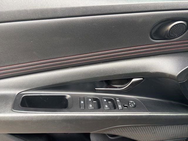 Used 2022 Hyundai Elantra N Line image 13