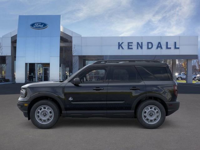 Used 2024 Ford Bronco Sport Outer Banks image 3