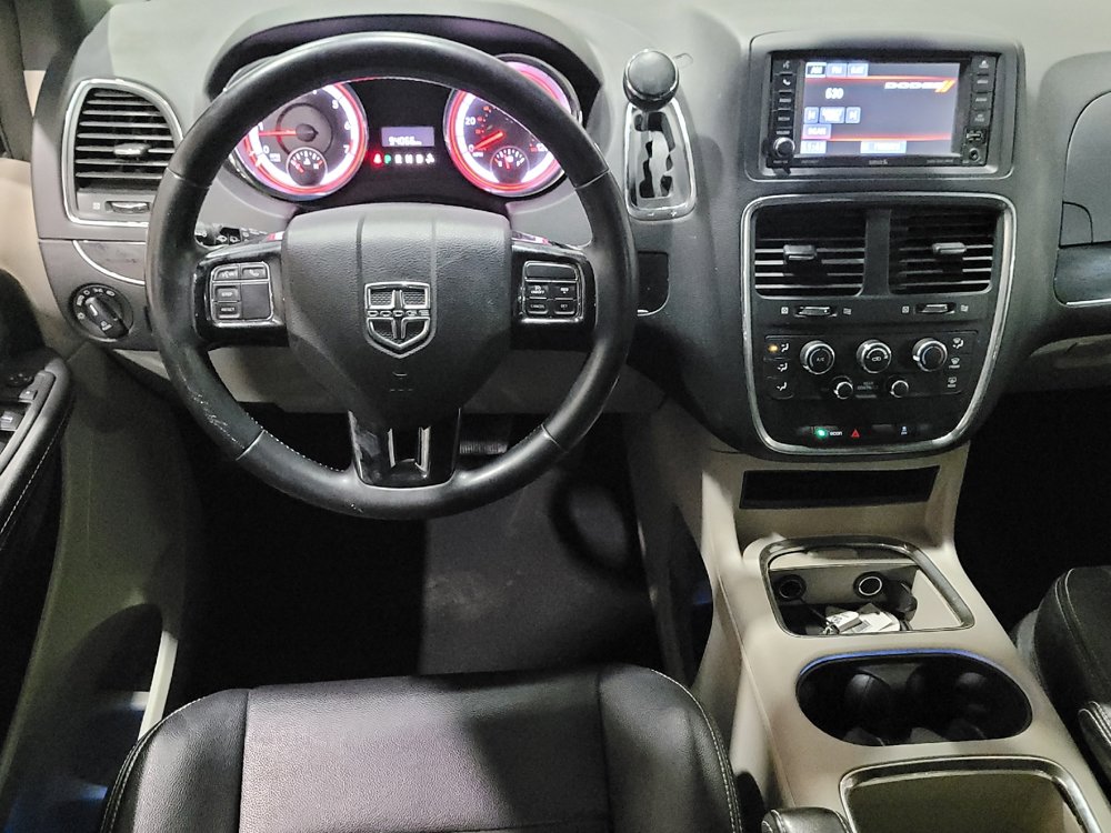Used 2019 Dodge Grand Caravan SXT image 22