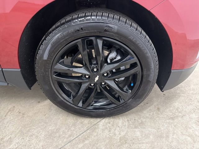 Used 2020 Chevrolet Equinox LT w/ Sport Edition AWD/4WD image 12