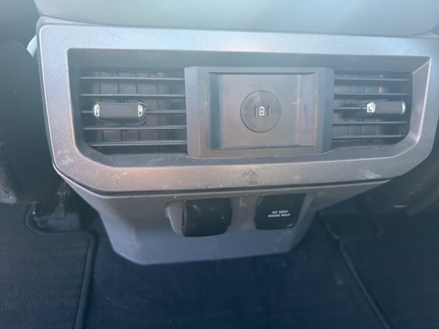 Used 2024 Ford F250 XLT w/ FX4 Off-Road Package AWD/4WD image 19