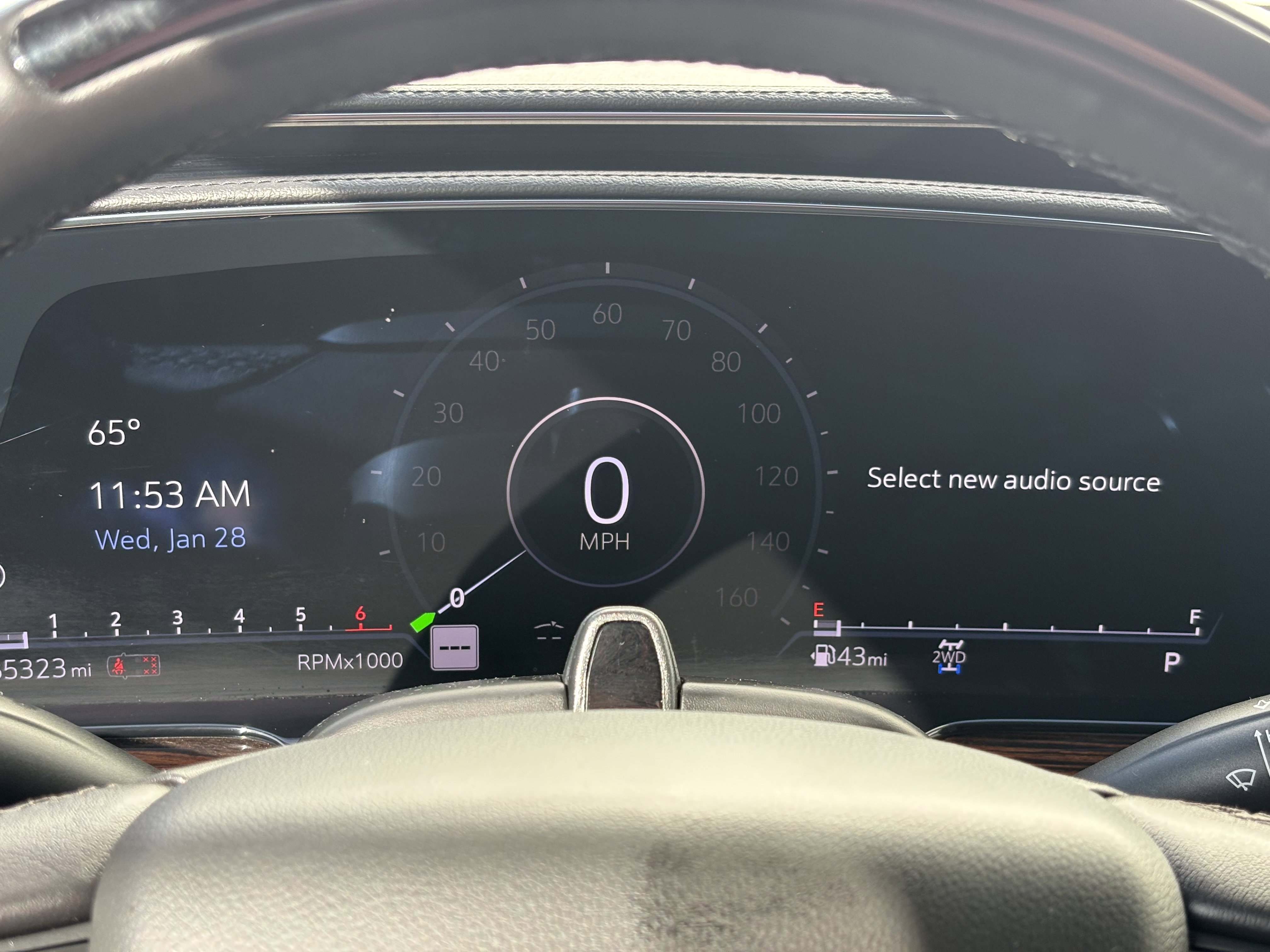 Used 2022 Cadillac Escalade Premium Luxury image 24