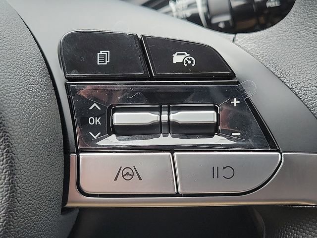 New 2026 Hyundai Elantra Sport image 11