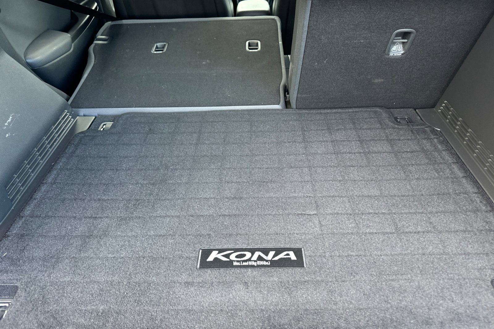 Used 2021 Hyundai Kona Limited w/ Cargo Package image 15