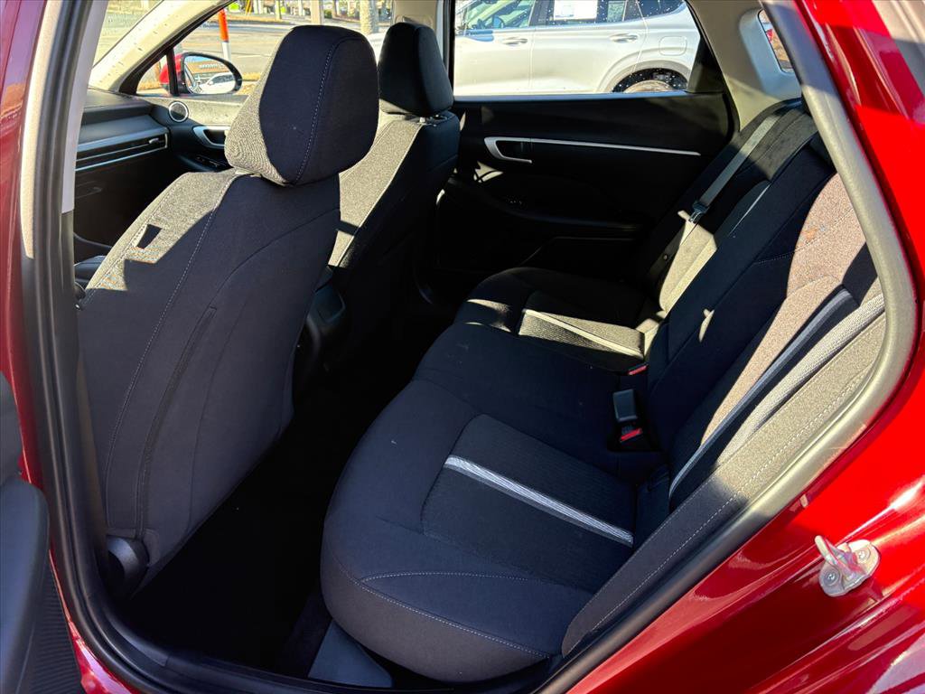 Certified 2024 Hyundai Sonata SEL w/ Convenience Package image 20