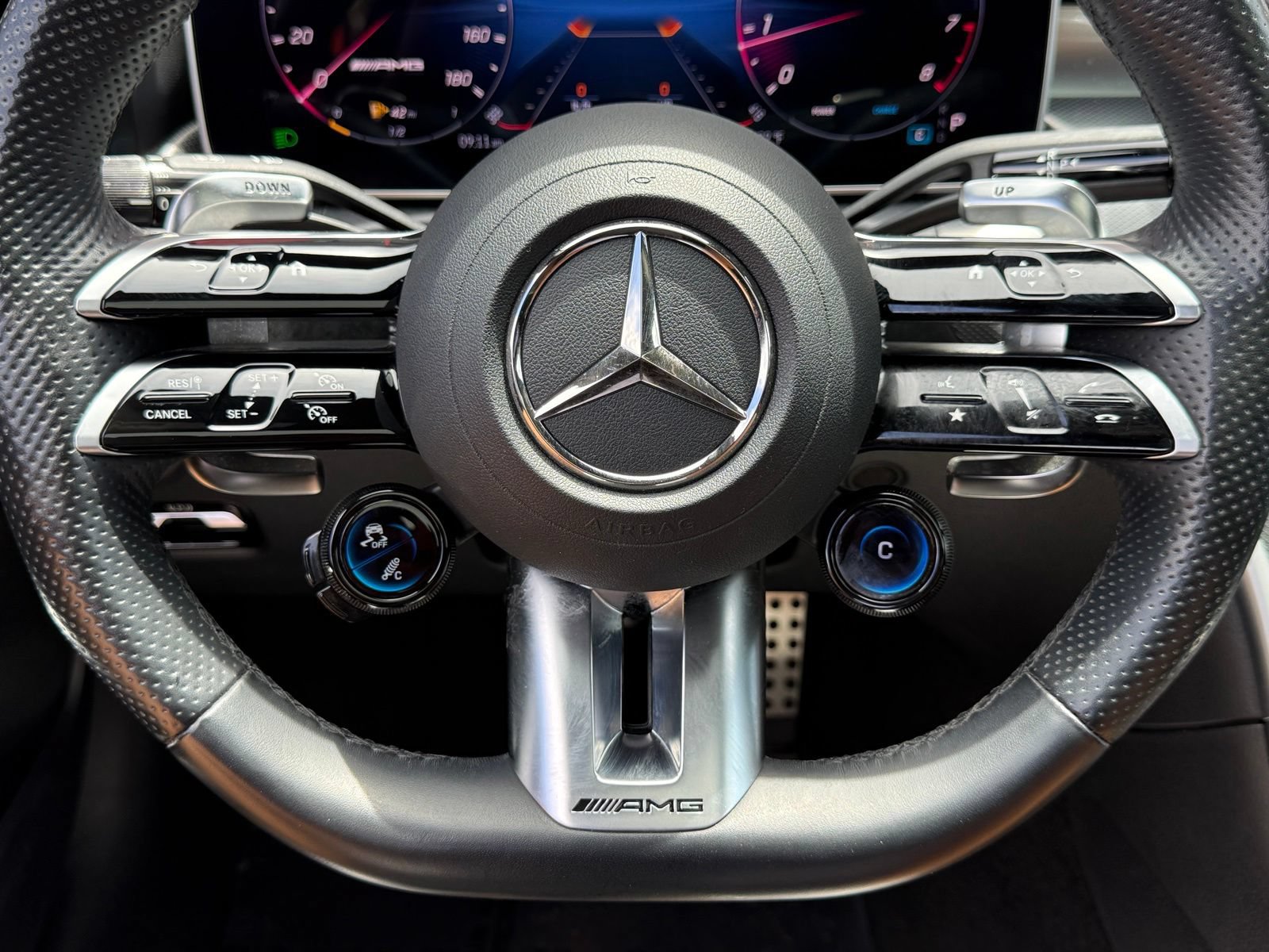 Used 2025 Mercedes-Benz C 43 AMG 4MATIC Sedan image 29