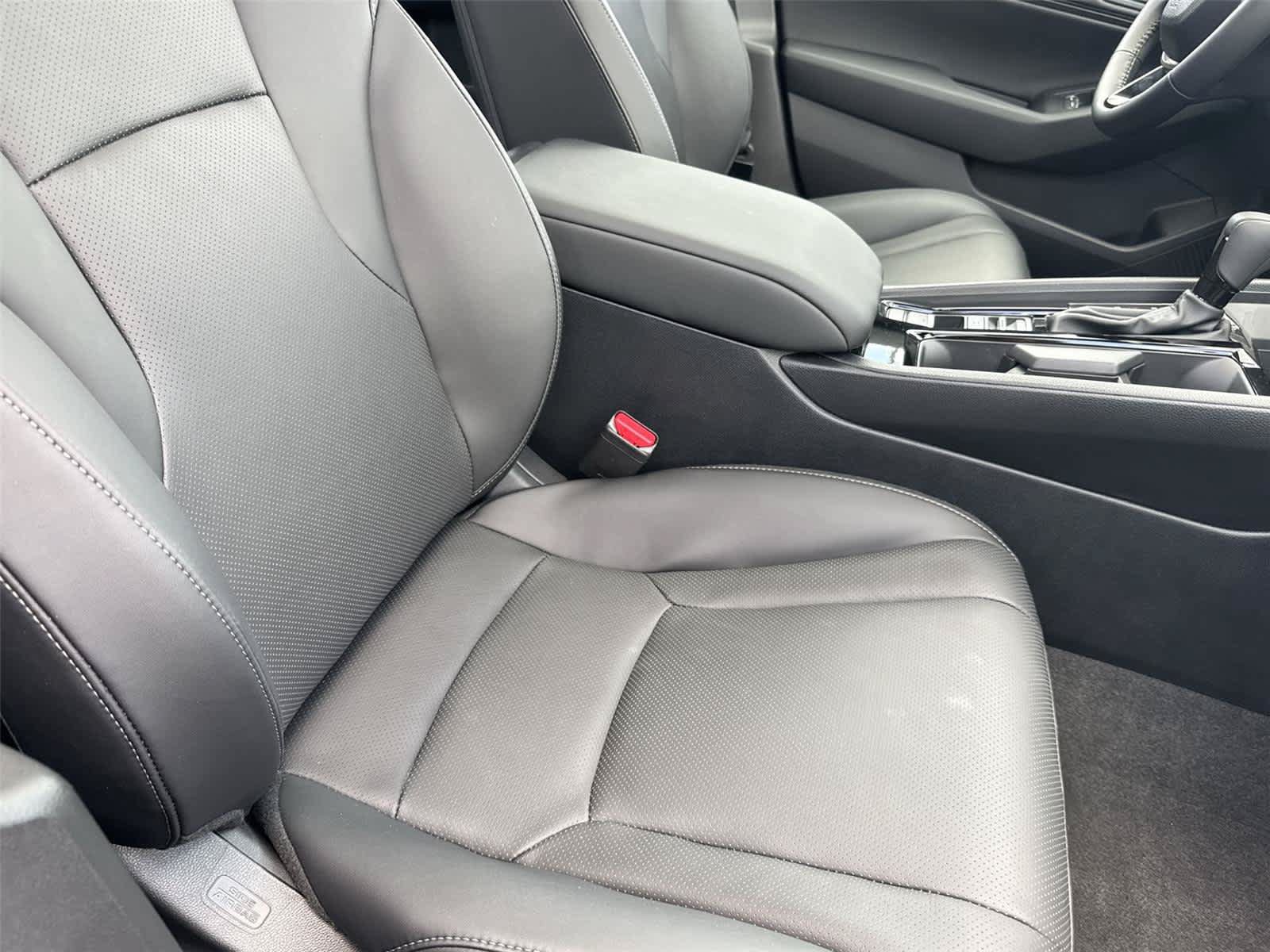 Used 2025 Honda Accord EX-L image 17