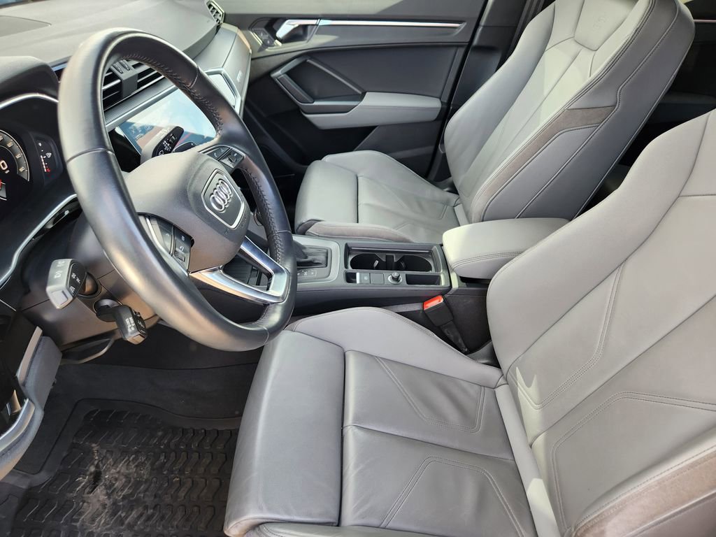 Used 2020 Audi Q3 2.0T Prestige image 12